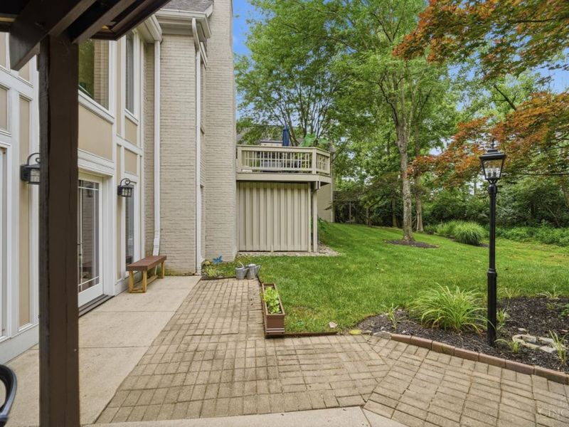 795 Windings Lane, Cincinnati, OH 45220 Photo 64