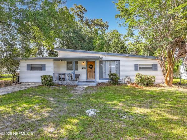 8146 LA MARNE Drive, Jacksonville, FL 32221