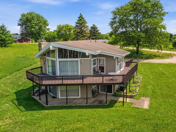 3A182 General Sheridan Court, APPLE RIVER, IL 61001
