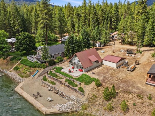 128 S River Rd, Cusick, WA 99119