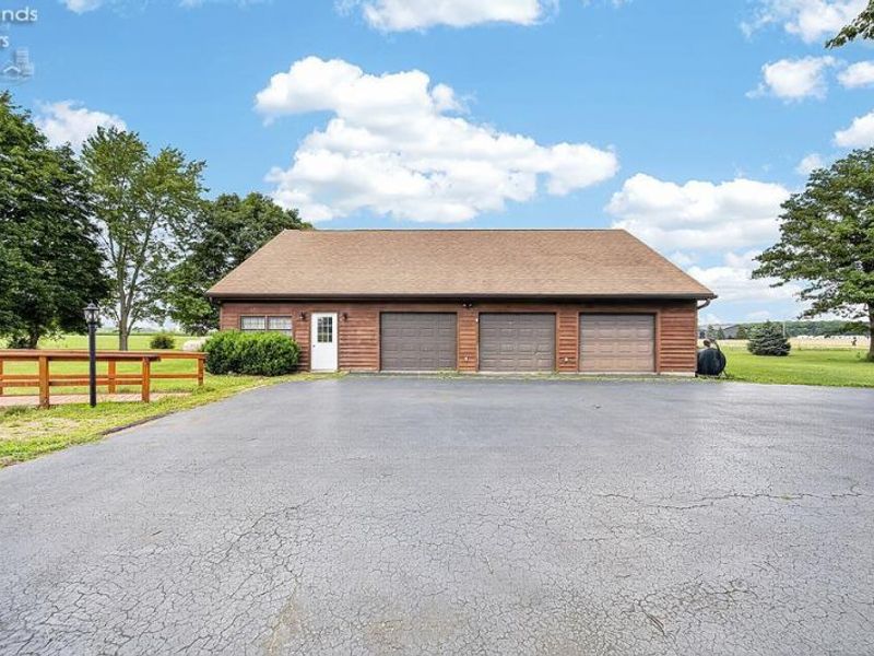 6428 County Road 330, Fostoria, OH 44830 Photo 4