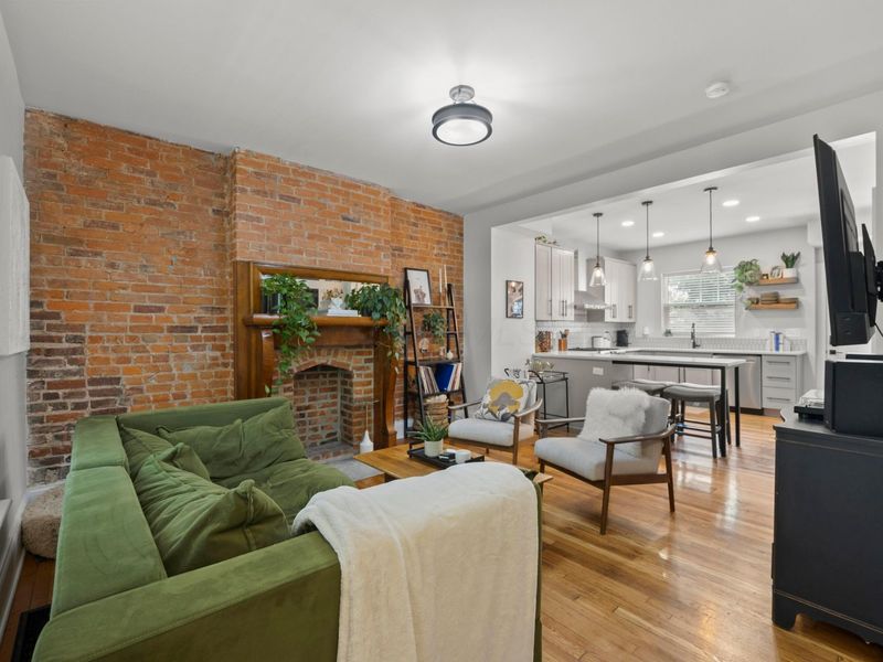 393 W 2nd Avenue, Unit 393, Columbus, OH 43201 Photo 11