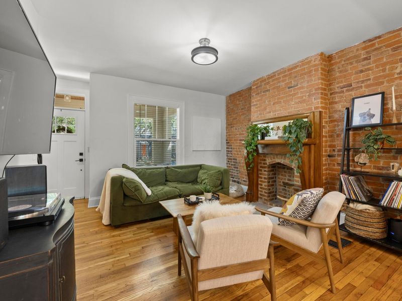393 W 2nd Avenue, Unit 393, Columbus, OH 43201 Photo 5