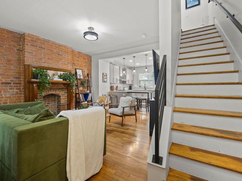393 W 2nd Avenue, Unit 393, Columbus, OH 43201 Photo 8