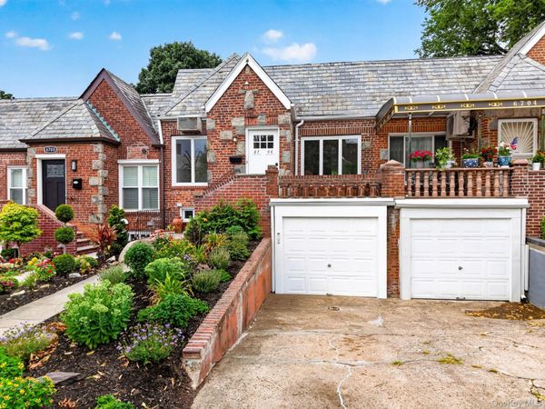 6706 Thornton Place , Forest Hills, NY 11375