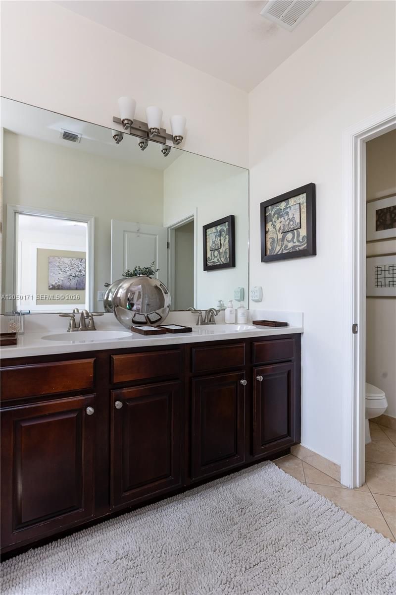 3300 NW 126th Ter, Sunrise, FL 33323 Photo