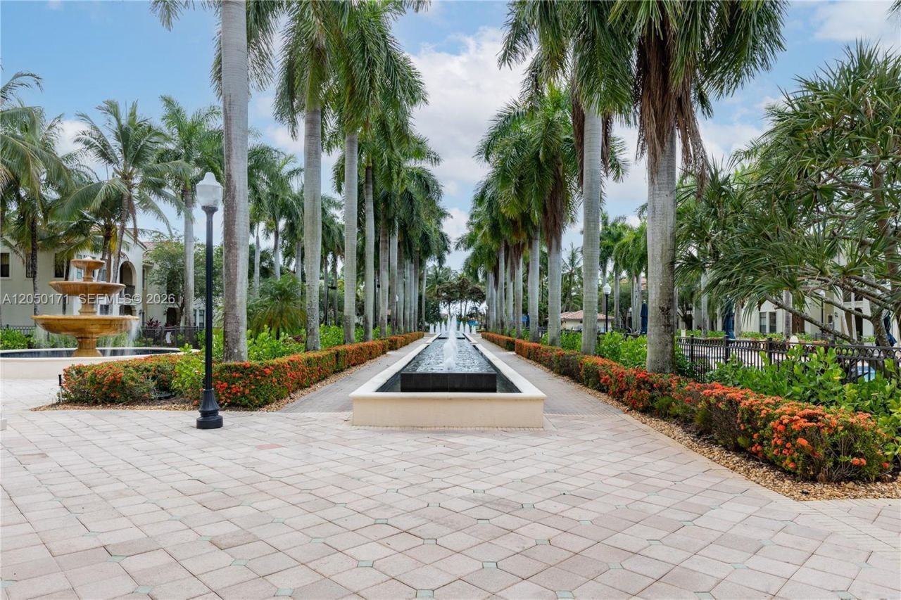 3300 NW 126th Ter, Sunrise, FL 33323 Photo
