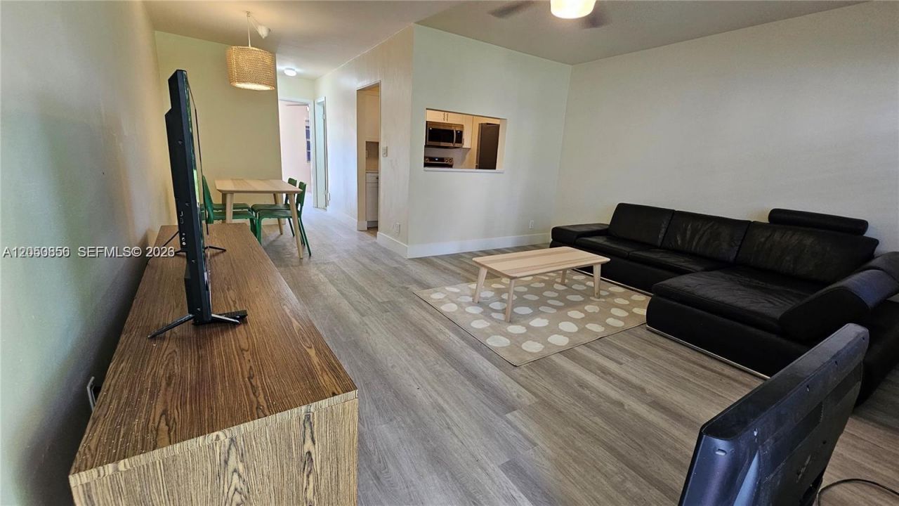 Please Call For Address, Unit 34B, Hollywood, FL 33020 Photo