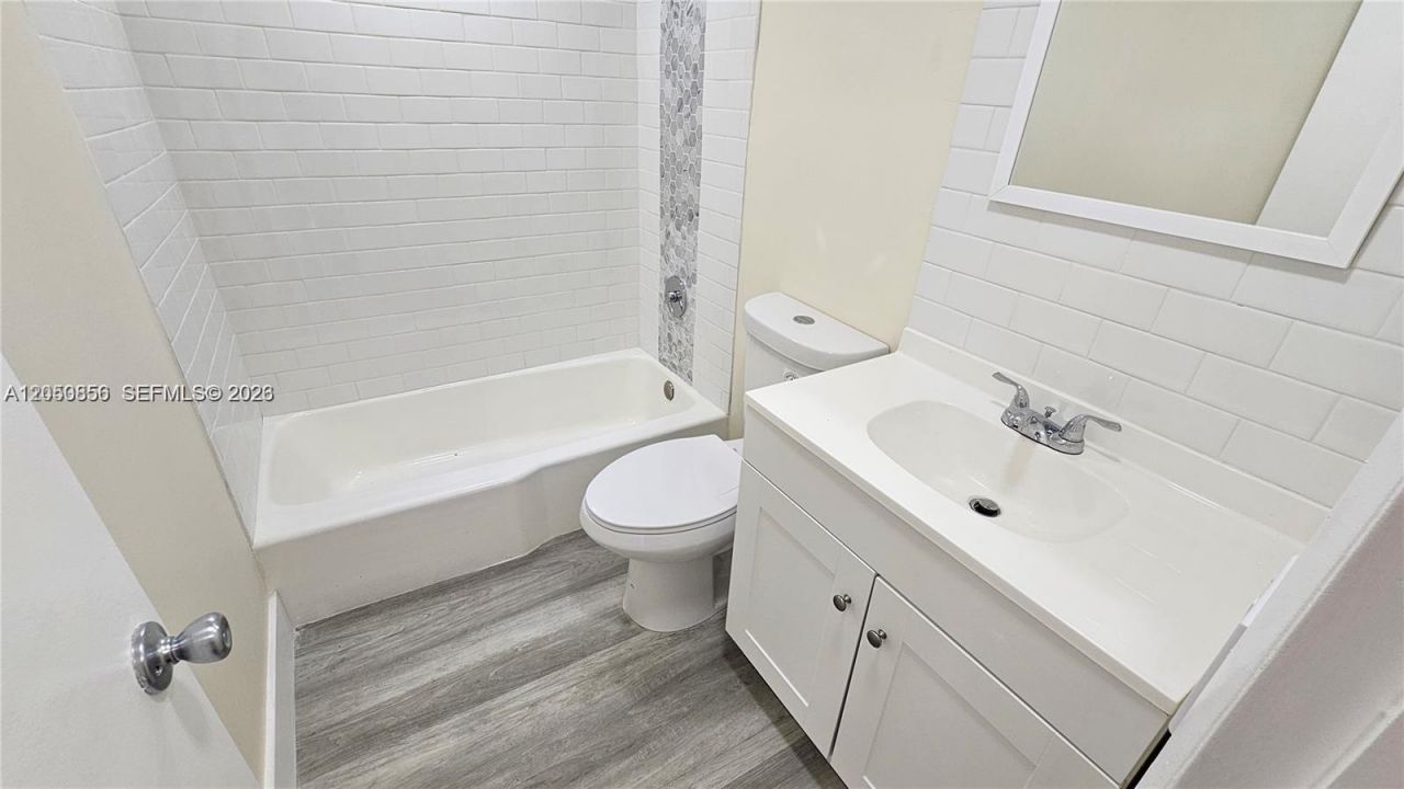 Please Call For Address, Unit 34B, Hollywood, FL 33020 Photo