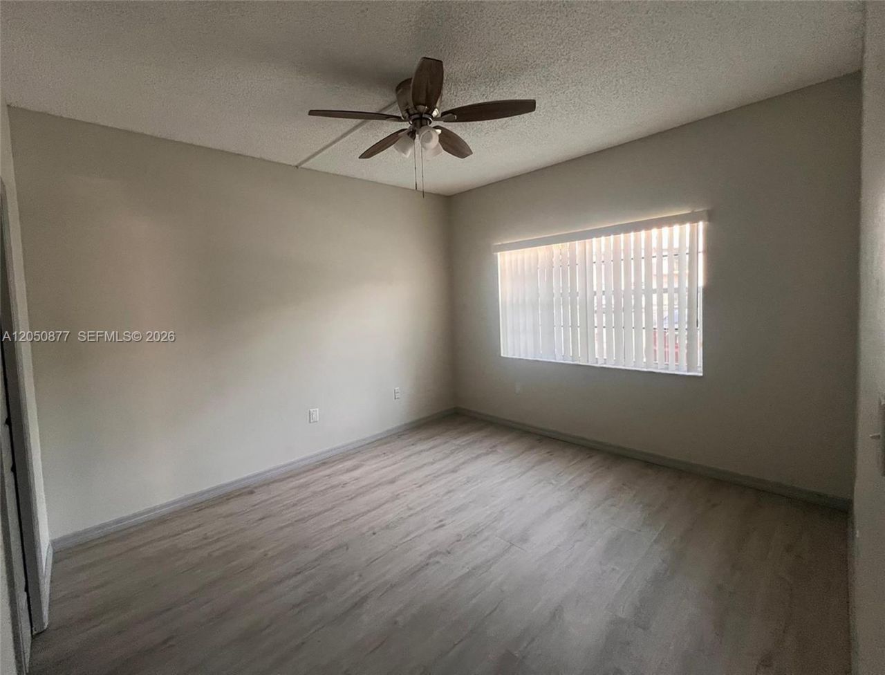 2451 NW 96th Ter , Unit 21B, Pembroke Pines, FL 33024 Photo