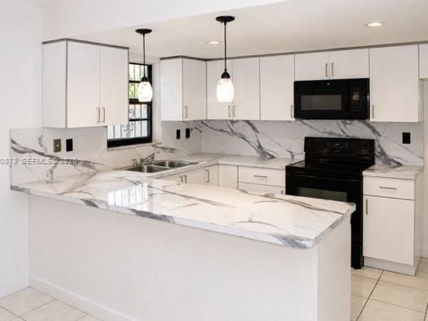 5373 W 24th Ct , Unit 5373, Hialeah, FL 33016