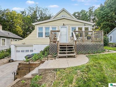 2024 N 67th Street, Omaha, NE 68104