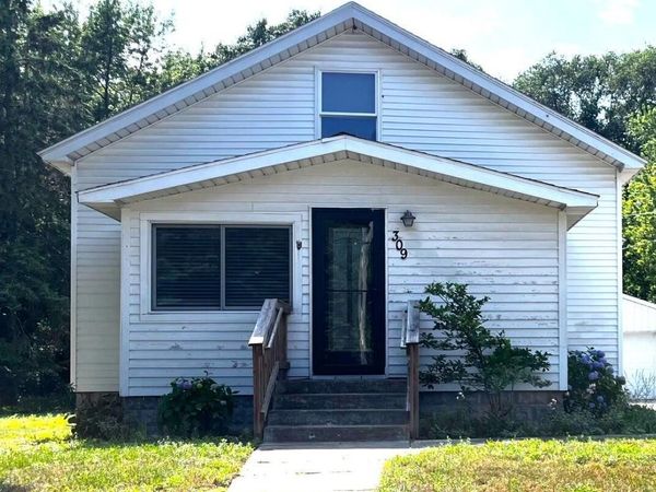 309 Friant Street, Grand Haven, MI 49417