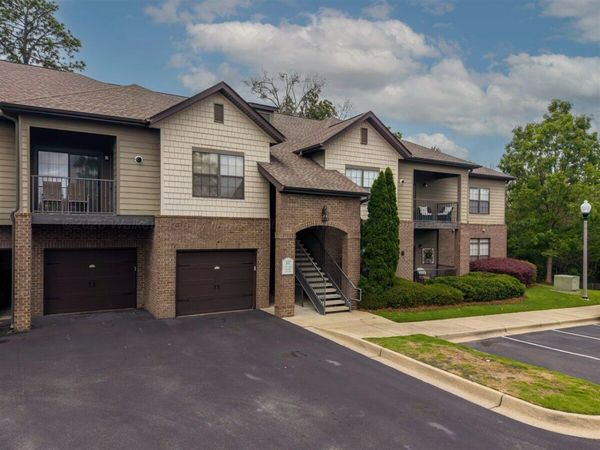 107 107 OVERLOOK AT RIVERHAVEN UNI Pl, Hoover, AL 35244