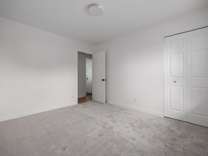 876 Grenada Road, Columbus, OH 43207 Photo 31