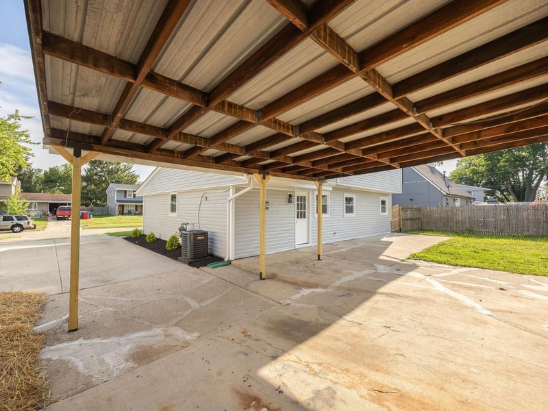 876 Grenada Road, Columbus, OH 43207 Photo 41