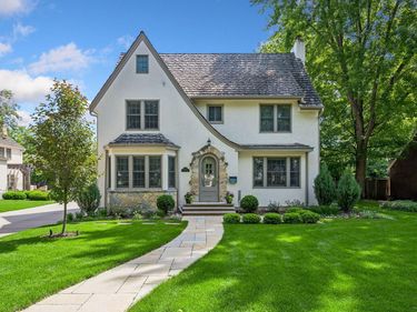 4517 Wooddale Avenue, Edina, MN 55424