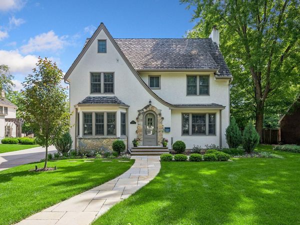 4517 Wooddale Avenue, Edina, MN 55424