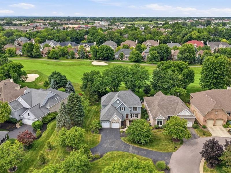 7160 Eagles Wing Drive, West Chester, OH 45069 Photo 2