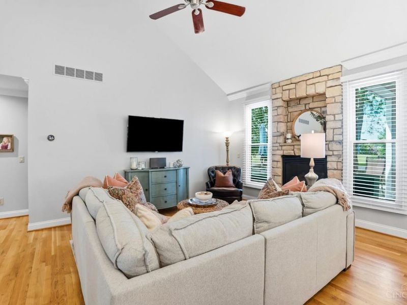 7160 Eagles Wing Drive, West Chester, OH 45069 Photo 24