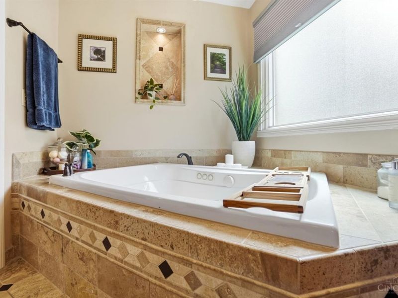 7160 Eagles Wing Drive, West Chester, OH 45069 Photo 42