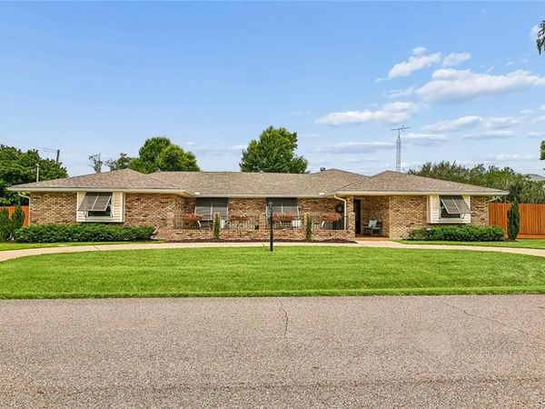 516 TERRI Drive , Luling, LA 70070