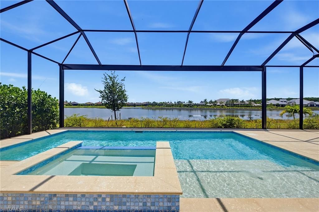 15372 Turin Dr, Naples, FL 34114 Photo