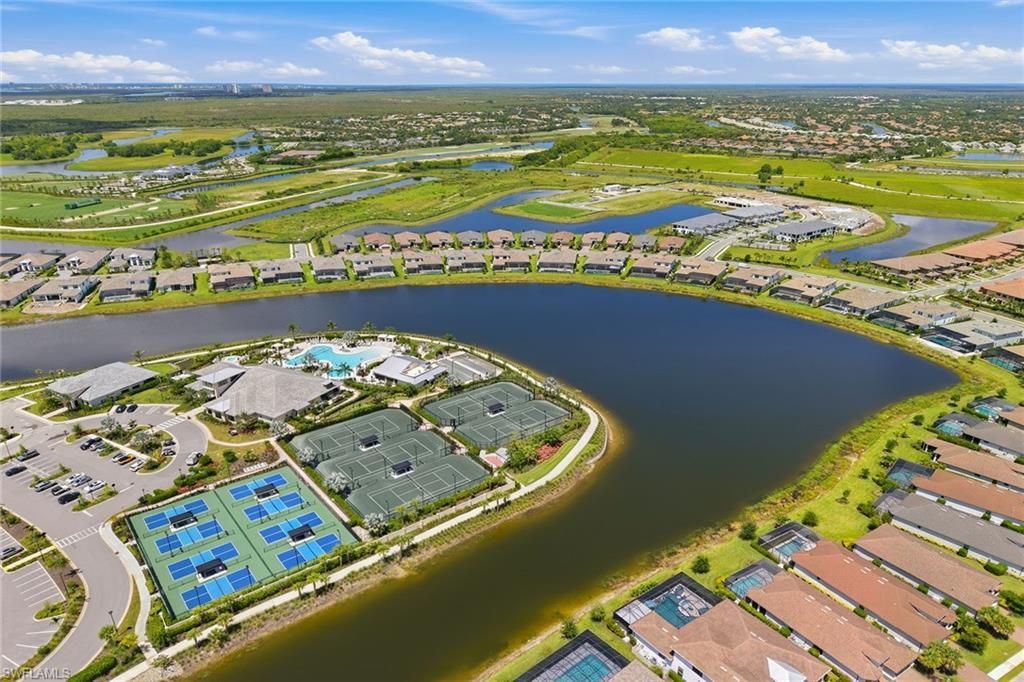 15372 Turin Dr, Naples, FL 34114 Photo