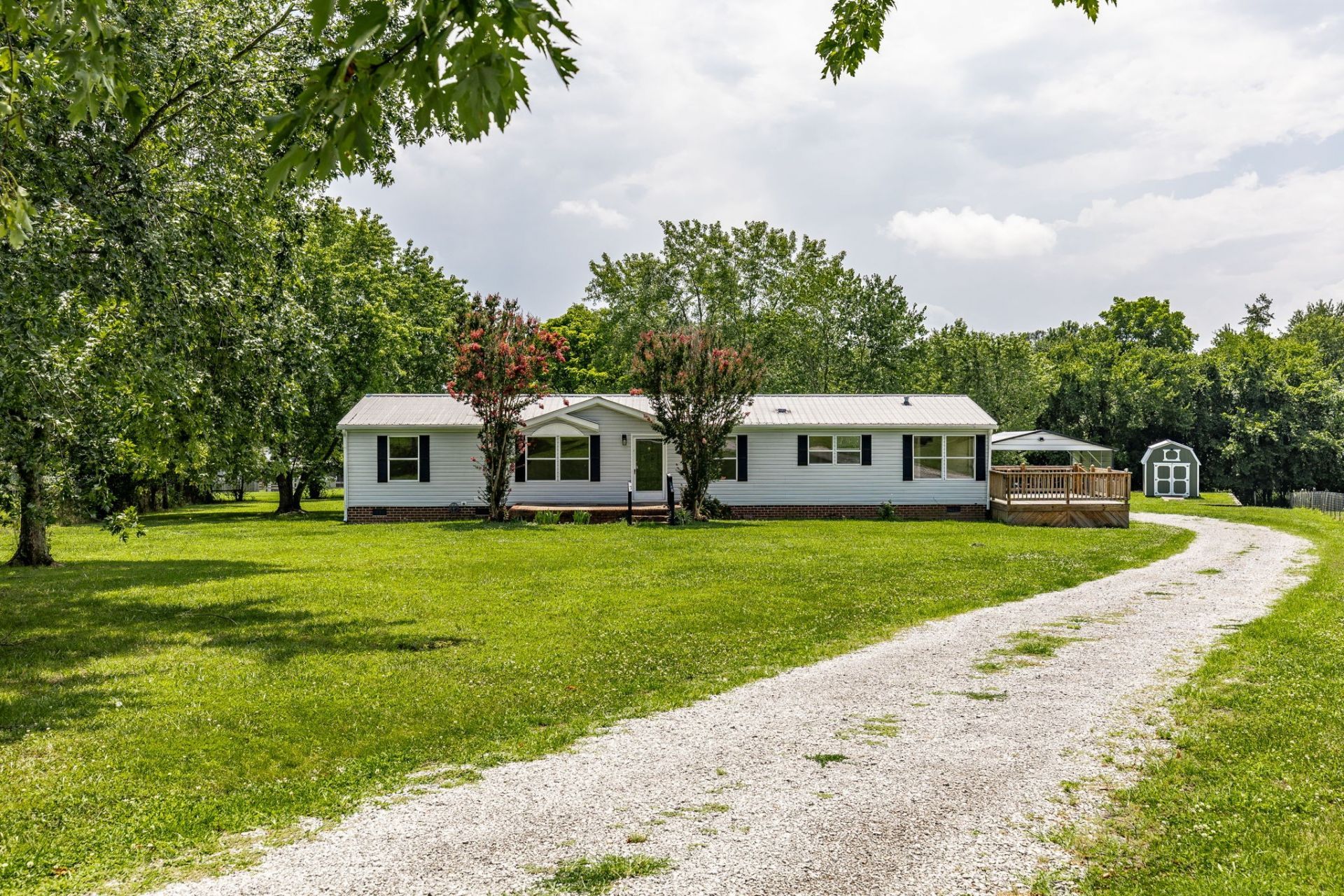 1027 Lbj Ct, Gallatin, TN 37066 Main Photo