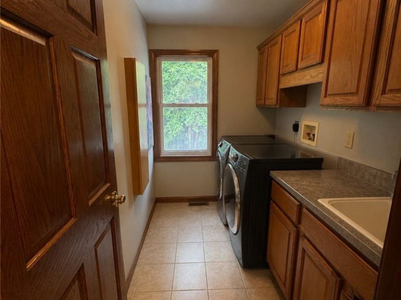 3650 W 4th Street, Ontario, OH 44903 Photo 28