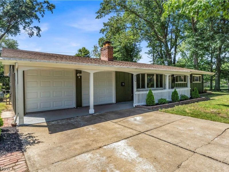 568 Huntley Court, Bay Village, OH 44140 Photo 1