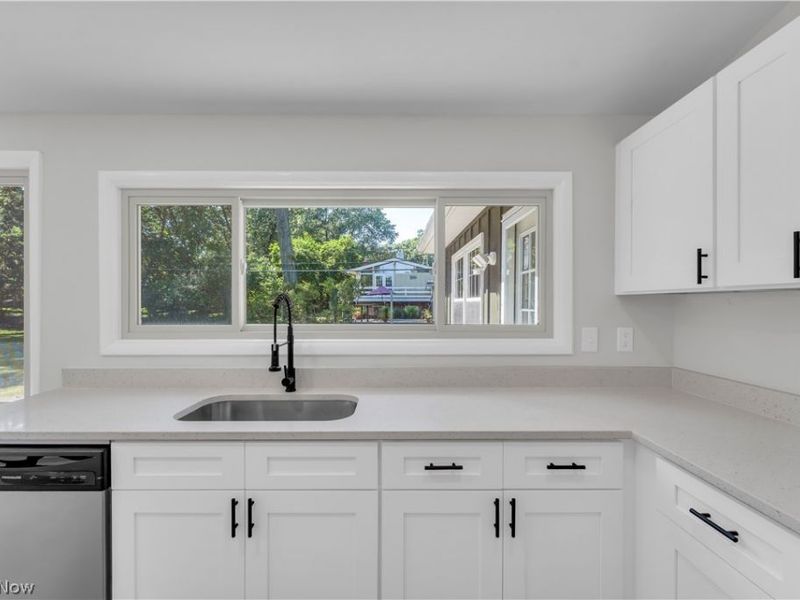 568 Huntley Court, Bay Village, OH 44140 Photo 16