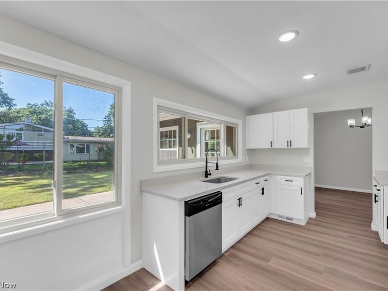 568 Huntley Court, Bay Village, OH 44140 Photo 17