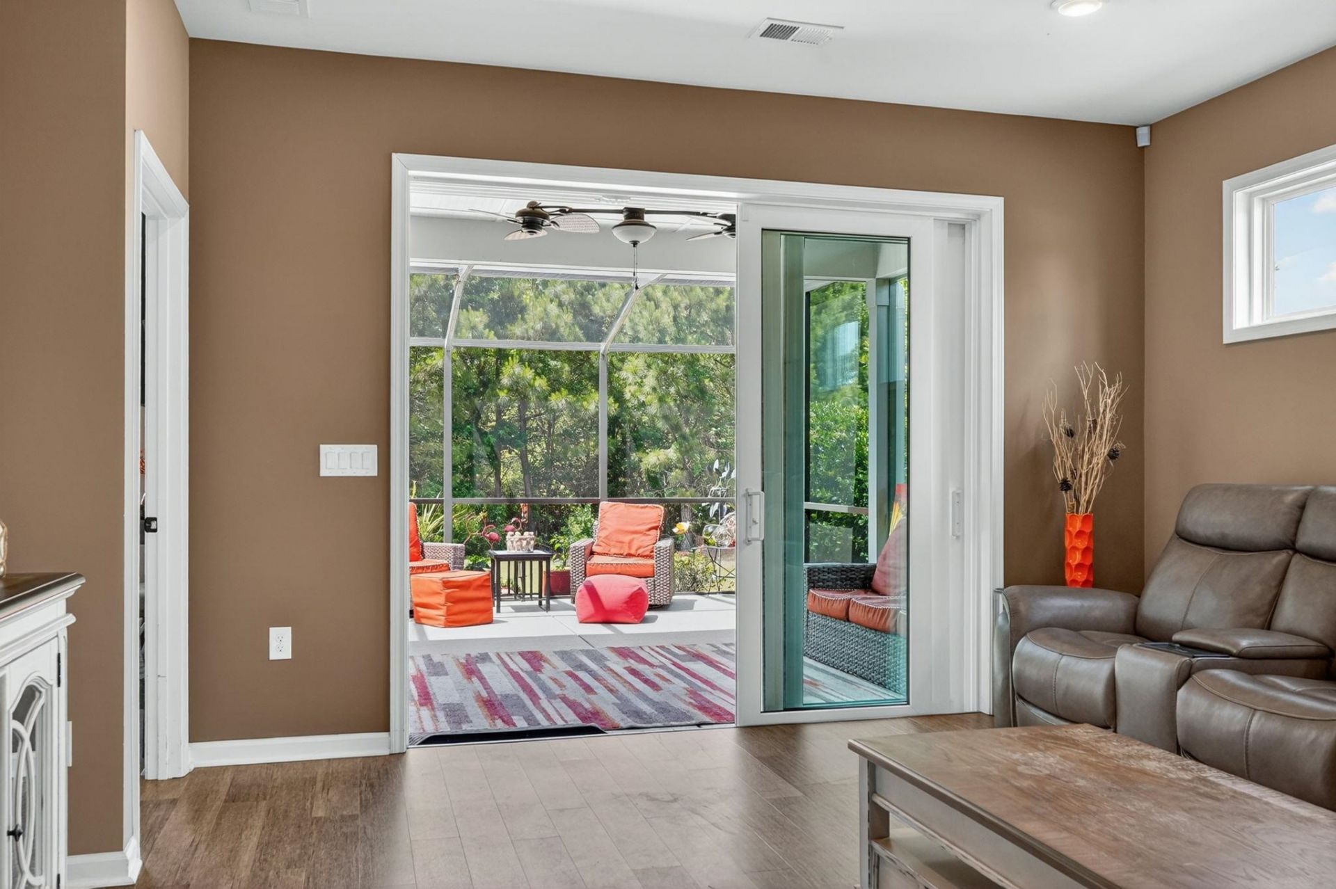6099 Tramonto St. Photo 18