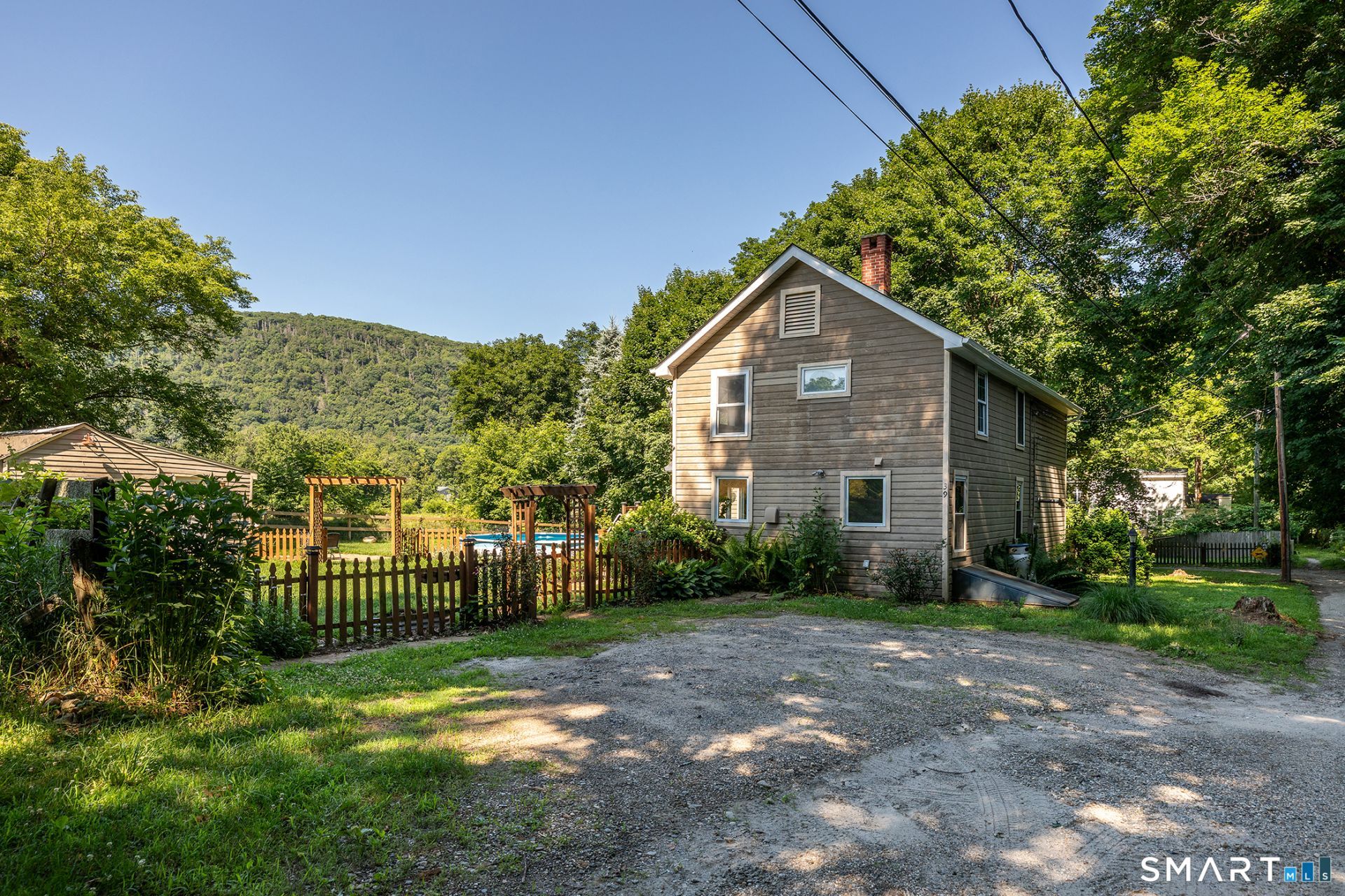 39 Johnson, Kent, CT 06757 Main Photo