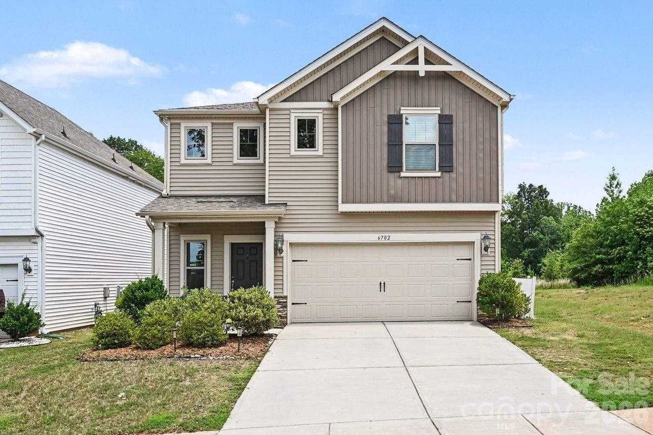 6702 Good News Drive, Charlotte, NC 28215 Main Photo