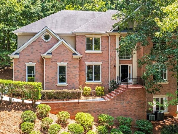 130 Seville Chase, Atlanta, GA 30328