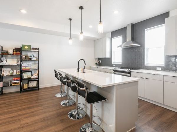 620 N ORCHARD DR, Unit 45, North Salt Lake, UT 84010