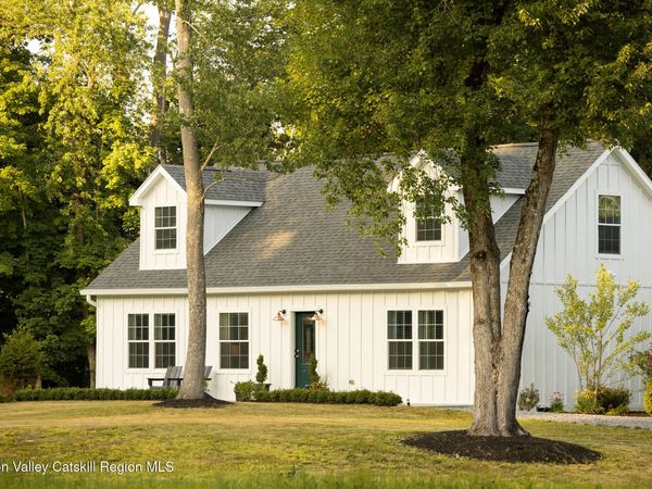 334 Browning Road, Salt Point, NY 12578