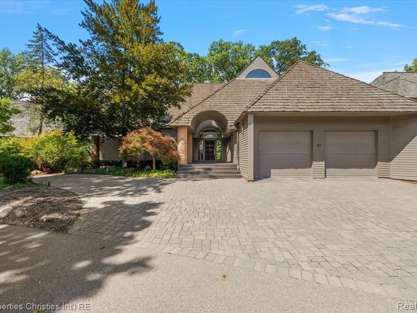 40 Scenic Oaks Drive N , Bloomfield Hills, MI 48304