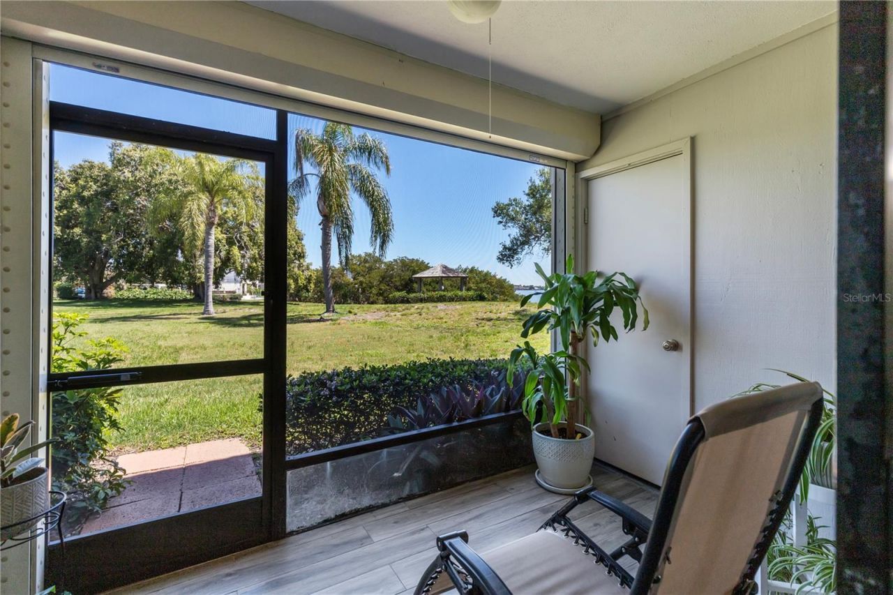6104 Palma Del Mar Boulevard S, Unit 102A, Saint Petersburg, FL 33715 Photo