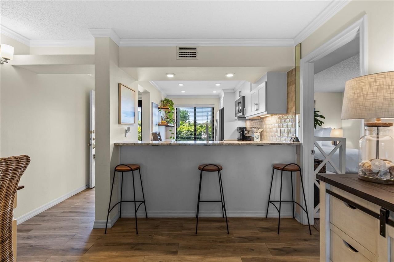 6104 Palma Del Mar Boulevard S, Unit 102A, Saint Petersburg, FL 33715 Photo