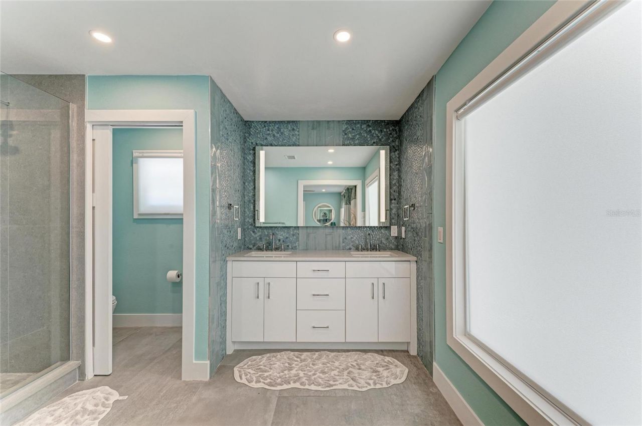 580 Linley Street, Longboat Key, FL 34228 Photo