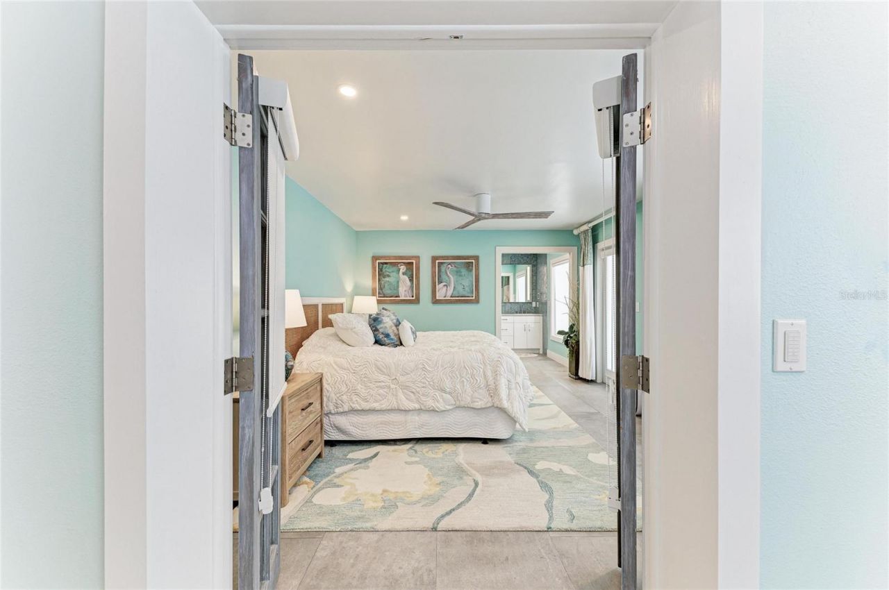 580 Linley Street, Longboat Key, FL 34228 Photo
