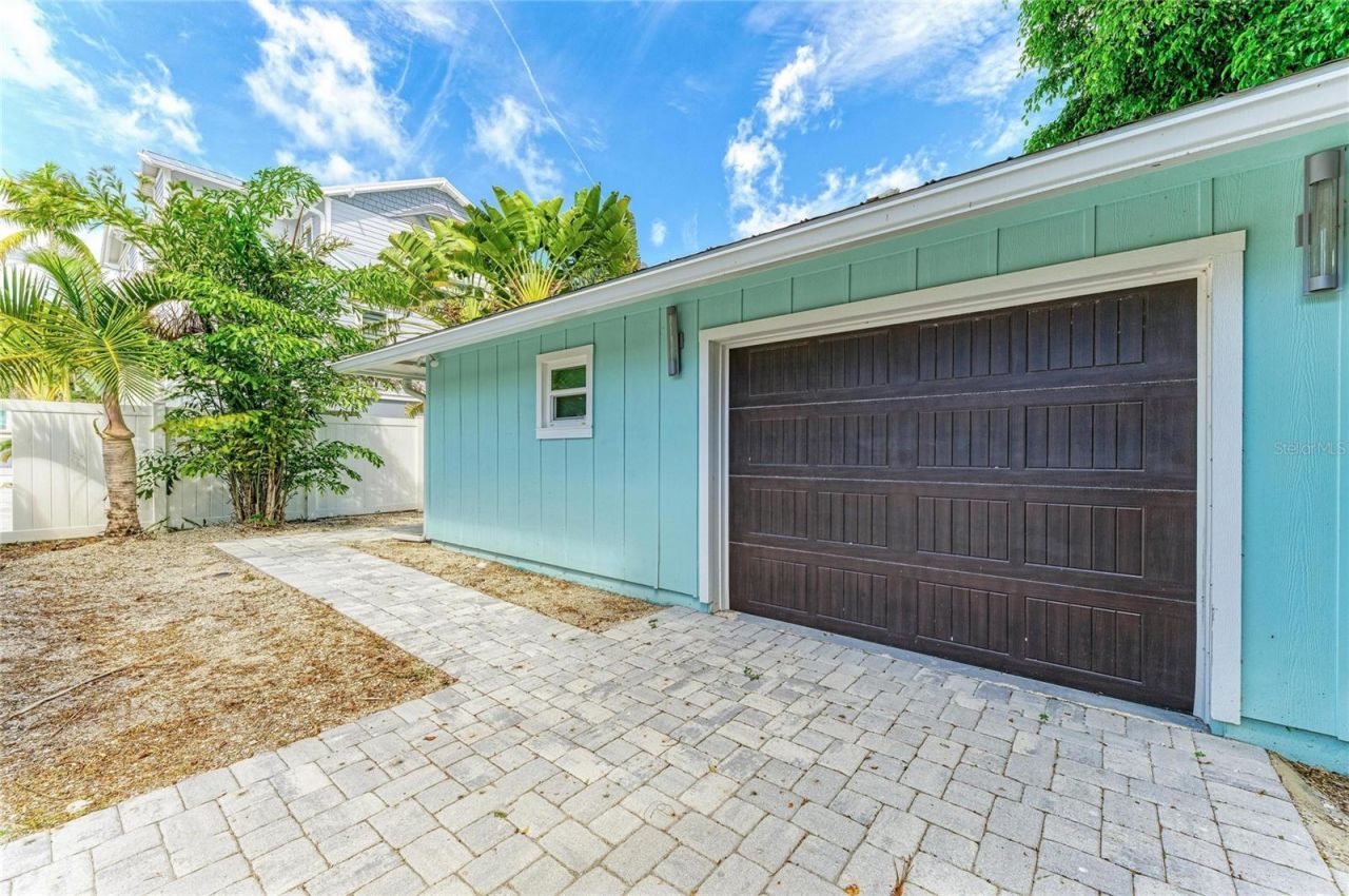 580 Linley Street, Longboat Key, FL 34228 Photo