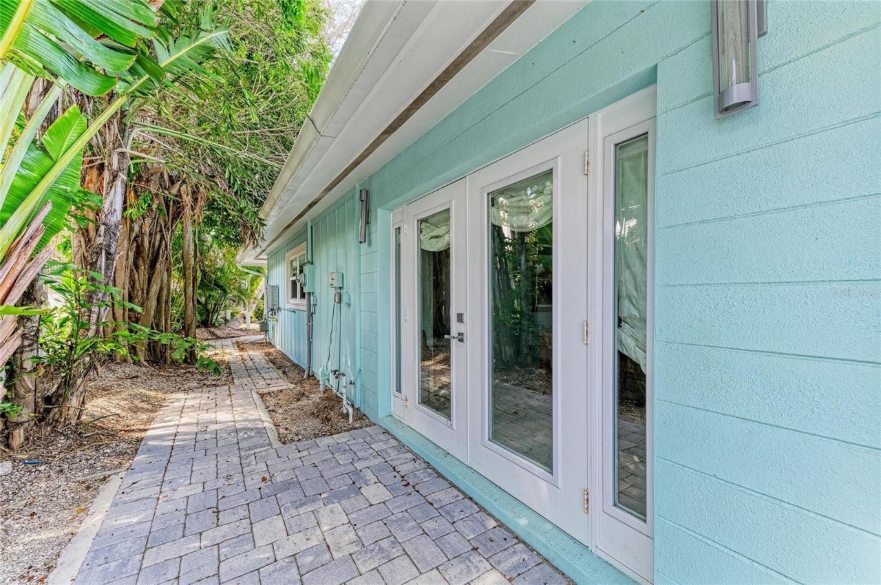580 Linley Street, Longboat Key, FL 34228 Photo