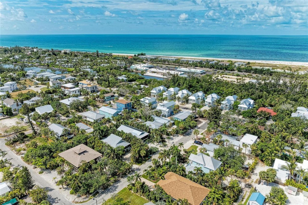 580 Linley Street, Longboat Key, FL 34228 Photo