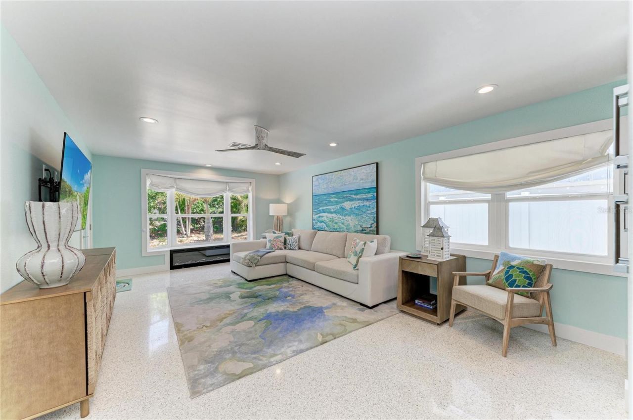 580 Linley Street, Longboat Key, FL 34228 Photo