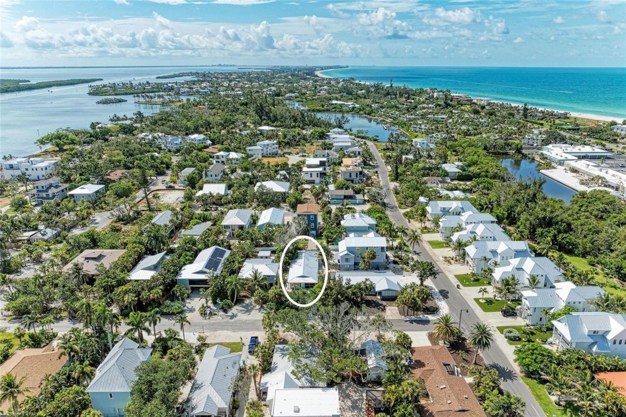 580 Linley Street, Longboat Key, FL 34228 Photo
