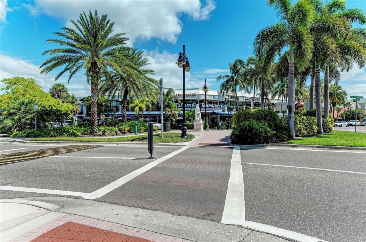 580 Linley Street, Longboat Key, FL 34228 Photo